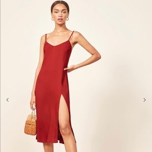 Reformation: Crimini Dress in Crimson, size 8